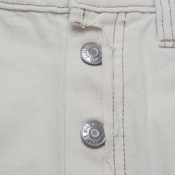 Wild Fable Women's Highest Rise Cutoff Shorts Off-White Size 10 Waist NEW - Picture 4 of 9